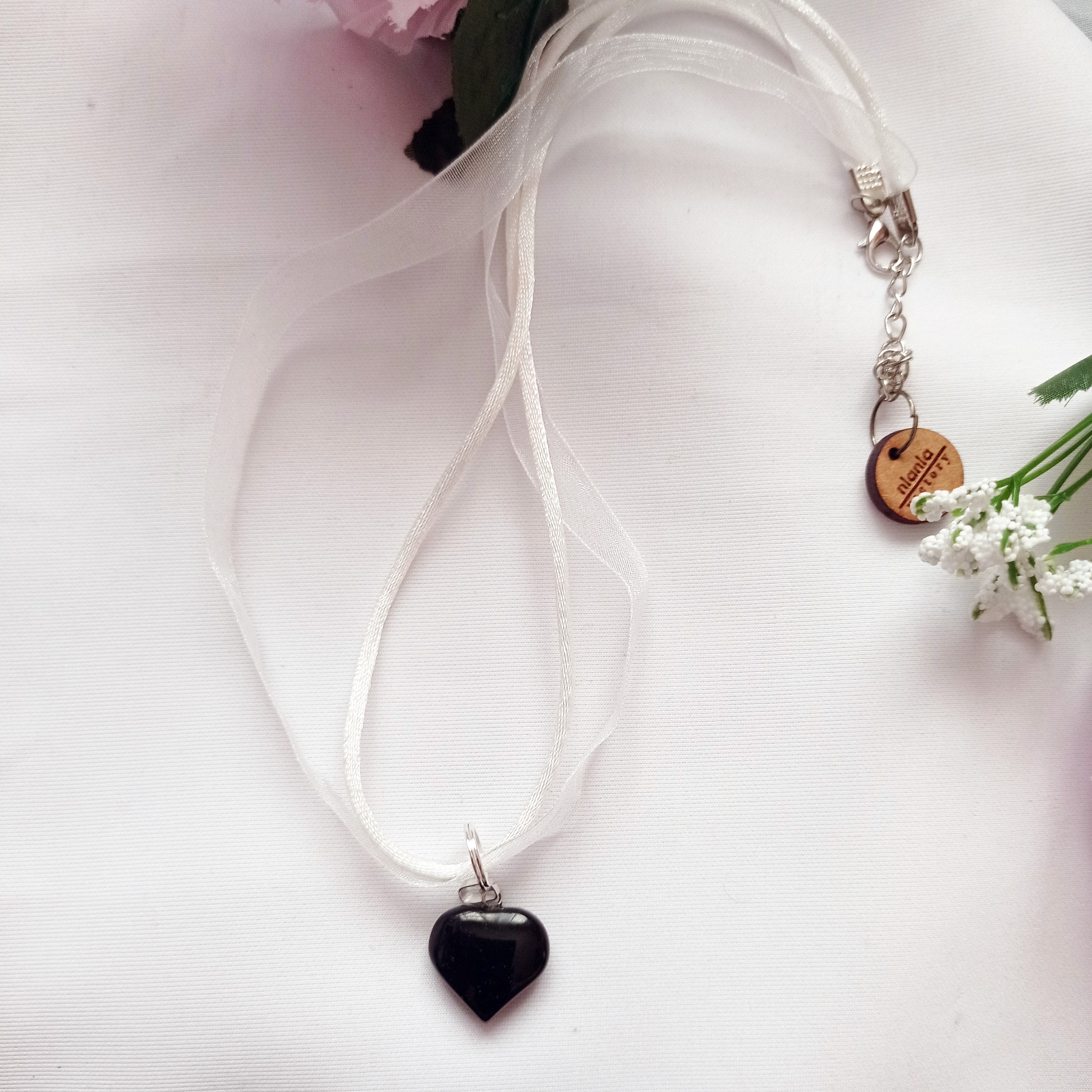 Black Onyx Necklace, White Ribbon Necklace, Gemstone Necklace, Black and White | by nlanlaVictory