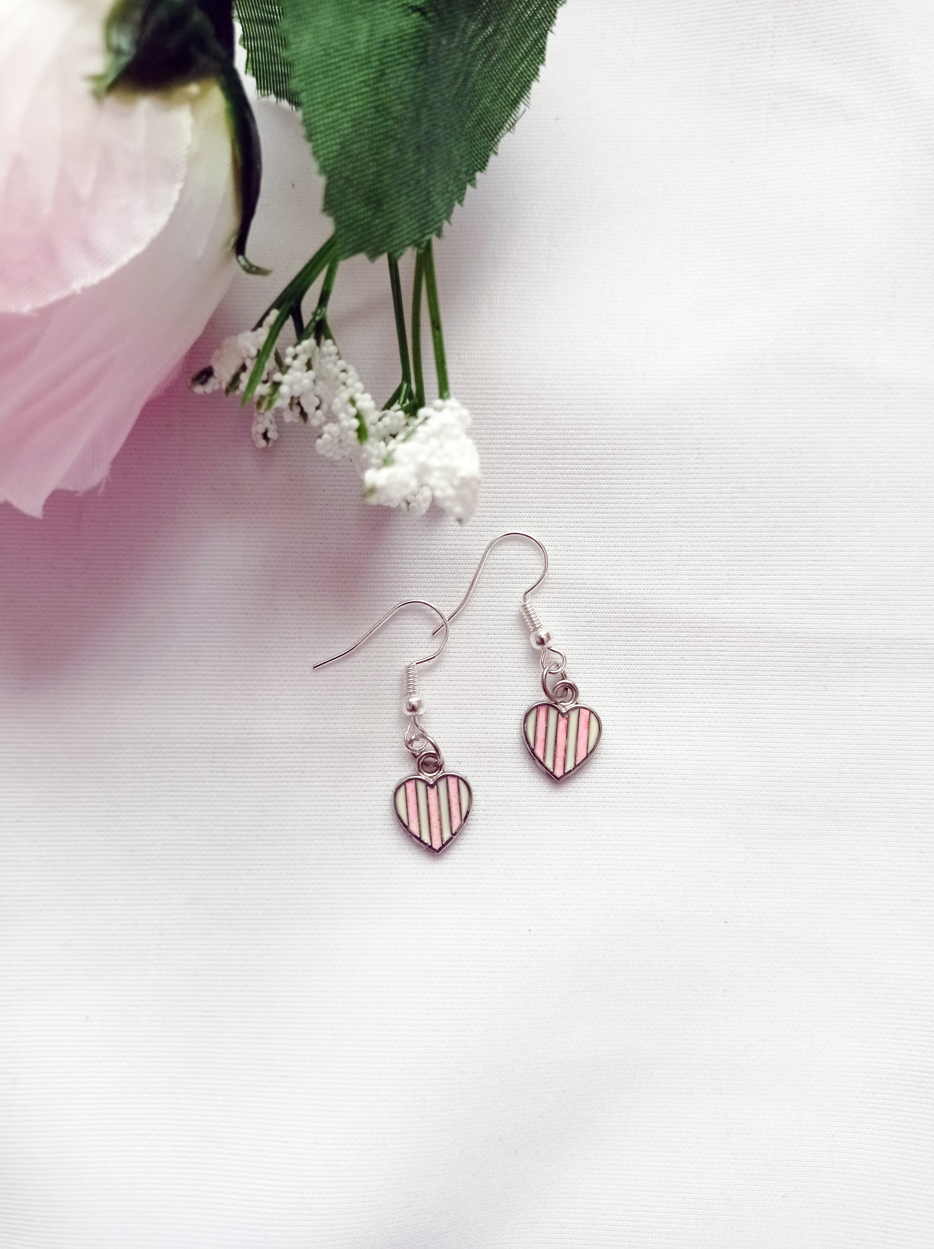 Candy Striped Hearts Earrings, Playing Cards inspired Queen of Hearts | by lovedbynlanla